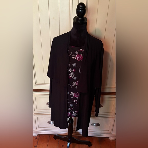 🎉Antthony 2 Piece Tank and Cardigan Set🎉 - Picture 1 of 8